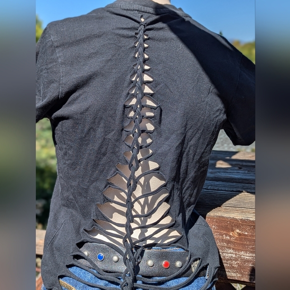 Got Teeth Tee - Picture 3 of 3